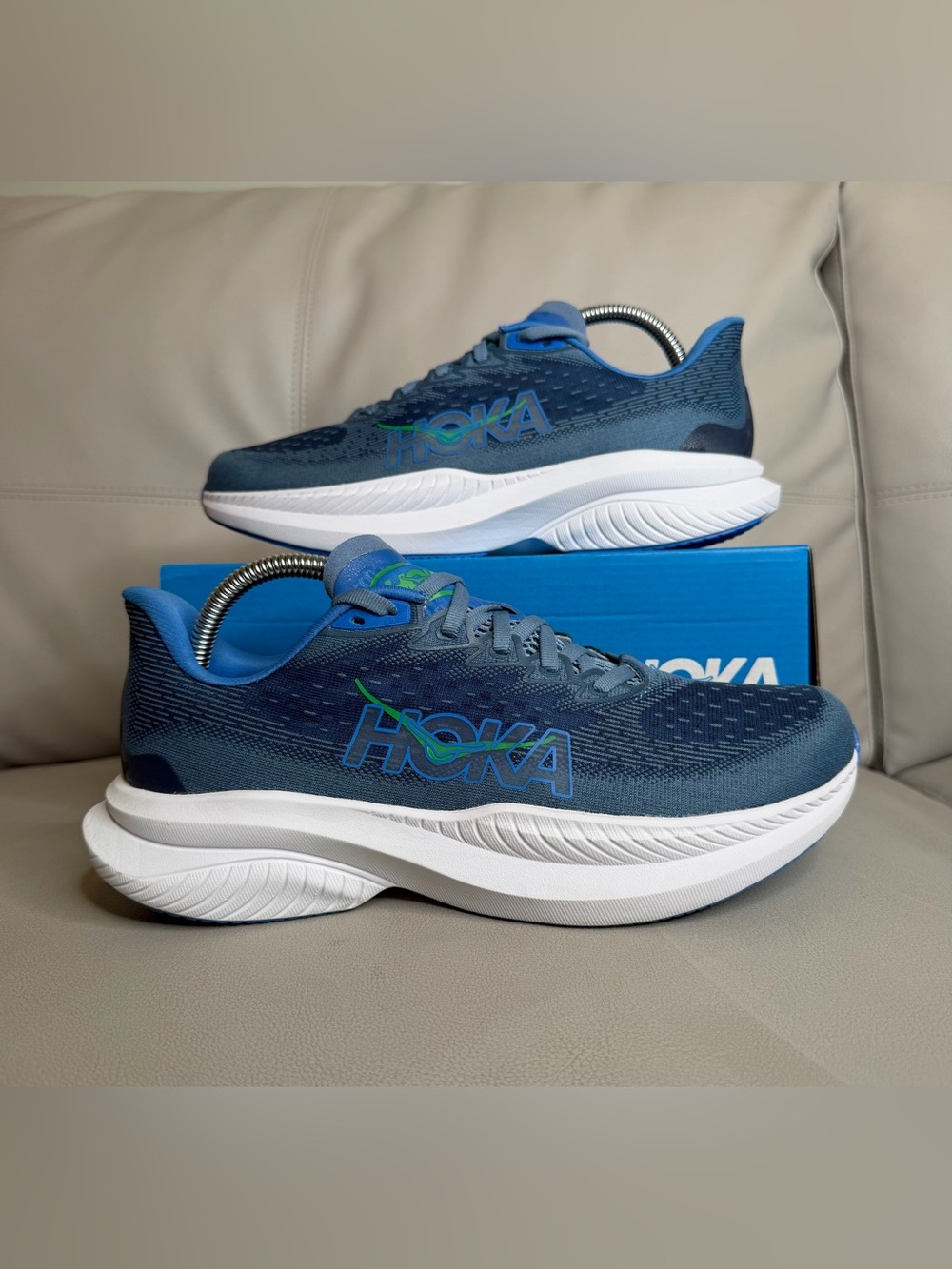 Hoka Mach 6 Men’s Size 8 Blue White Athletic Running Shoes Sneakers